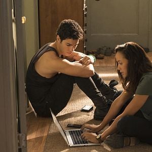 Foto Tell Me a Story