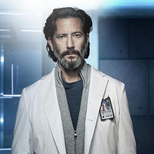 Foto Henry Ian Cusick