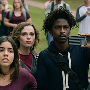 Foto Dios no está muerto: Una luz en la oscuridad