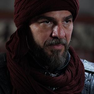 Foto Diriliş Ertuğrul