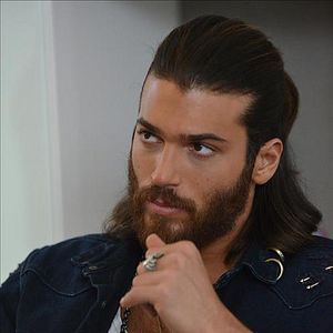 Foto Erkenci Kus (Pájaro soñador)