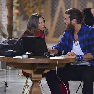 Foto Erkenci Kus (Pájaro soñador)