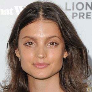 Foto Charlbi Dean Kriek