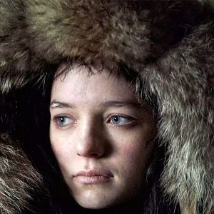 Foto Esme Creed-Miles