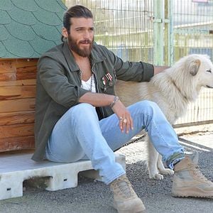 Foto Erkenci Kus (Pájaro soñador)