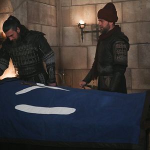 Foto Diriliş Ertuğrul