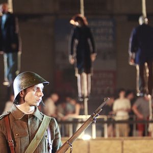 Foto « Îmi Este Indiferent Daca în Istorie Vom Intra ca Barbari »