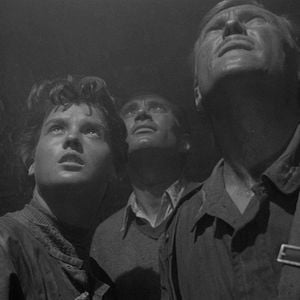 Foto Kanal (They Loved Life)