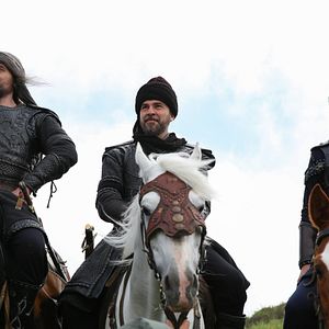 Foto Diriliş Ertuğrul