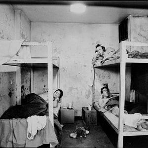 Foto Bajo el peso de la ley