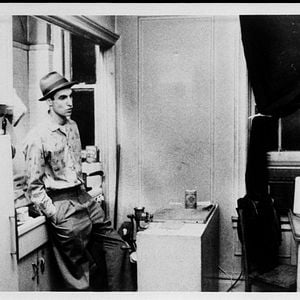 Foto Extraños en el paraíso