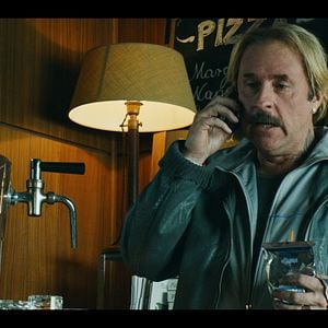 Foto Cómo vender drogas online (A toda pastilla)