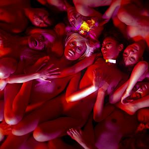 Foto She's Just A Shadow