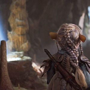 Foto Cristal Oscuro: La era de la resistencia