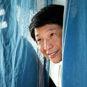 Foto 522. Un gato, un chino y mi padre