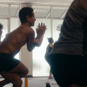 Foto Bikram: Yogui, gurú, depredador