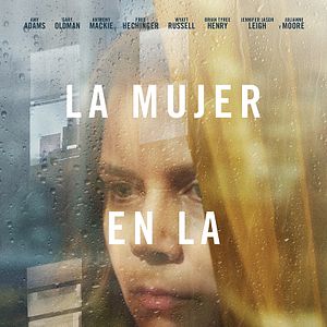 Foto La mujer en la ventana