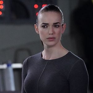 Foto Elizabeth Henstridge