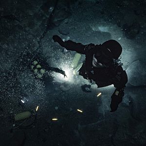 Foto Atrapada en las profundidades