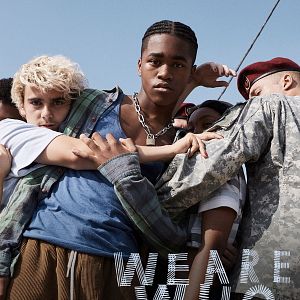 Foto We Are Who We Are