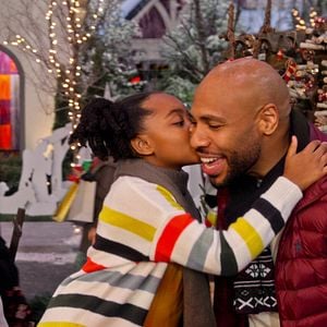 Foto Dolly Parton: Navidad en la plaza