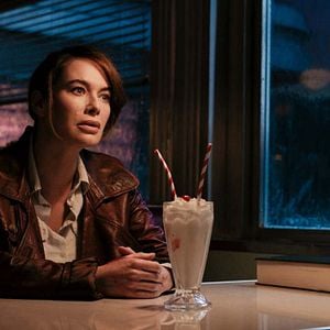 Foto Gunpowder Milkshake (Cóctel explosivo)