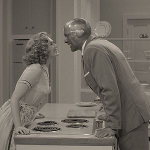 Foto Bruja Escarlata y Visión