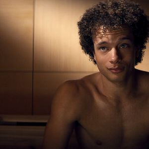 Foto Delicadas y crueles