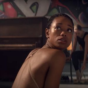 Foto Delicadas y crueles