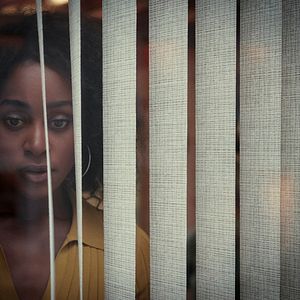 Foto Detrás de sus ojos