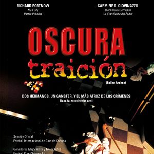 Foto Oscura traición