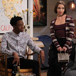 Foto Call Your Mother