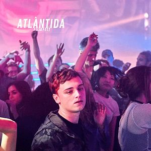 Foto Here Are The Young Men