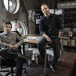 Foto Reza, obedece, mata (Knutby)