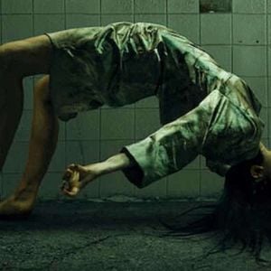 Foto Al borde de la realidad: Latinoamérica