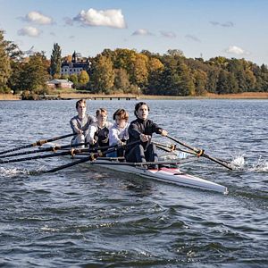 Foto Jóvenes Altezas