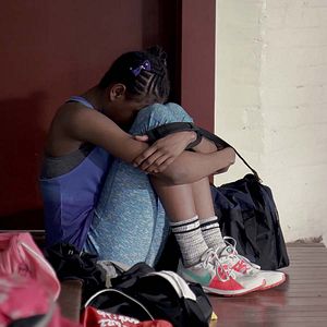 Foto Hermanas en la pista