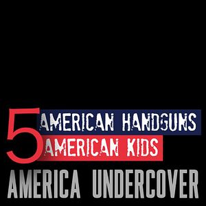 Foto Cinco pistolas para cinco niños