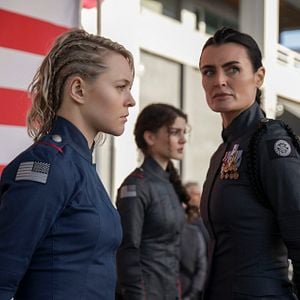 Foto Motherland: Fort Salem