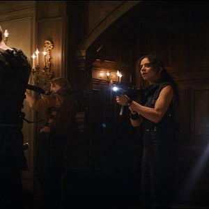 Foto Hannah John-Kamen