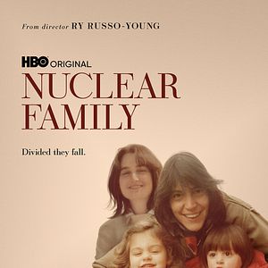 Foto Nuclear Family
