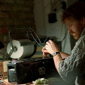 Foto Más allá del silencio