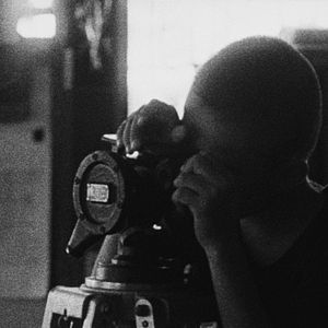 Foto Mysterious Object at Noon