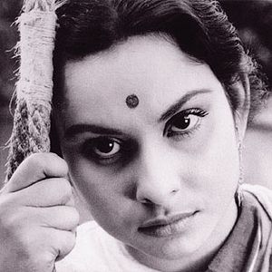 Foto Charulata. La esposa solitaria