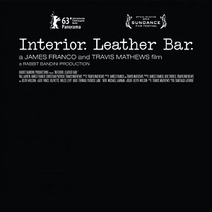 Foto Interior. Leather Bar.