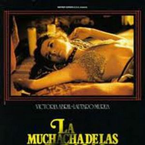 Foto La muchacha de las bragas de oro