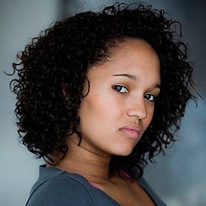 Foto Penny Bae Bridges