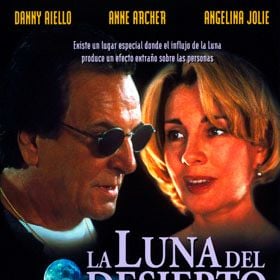 Foto La luna del desierto