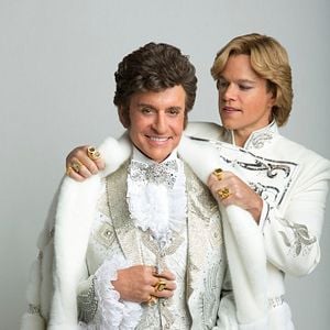 Foto Behind the Candelabra