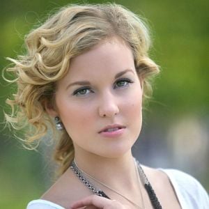 Foto Alora Catherine Smith